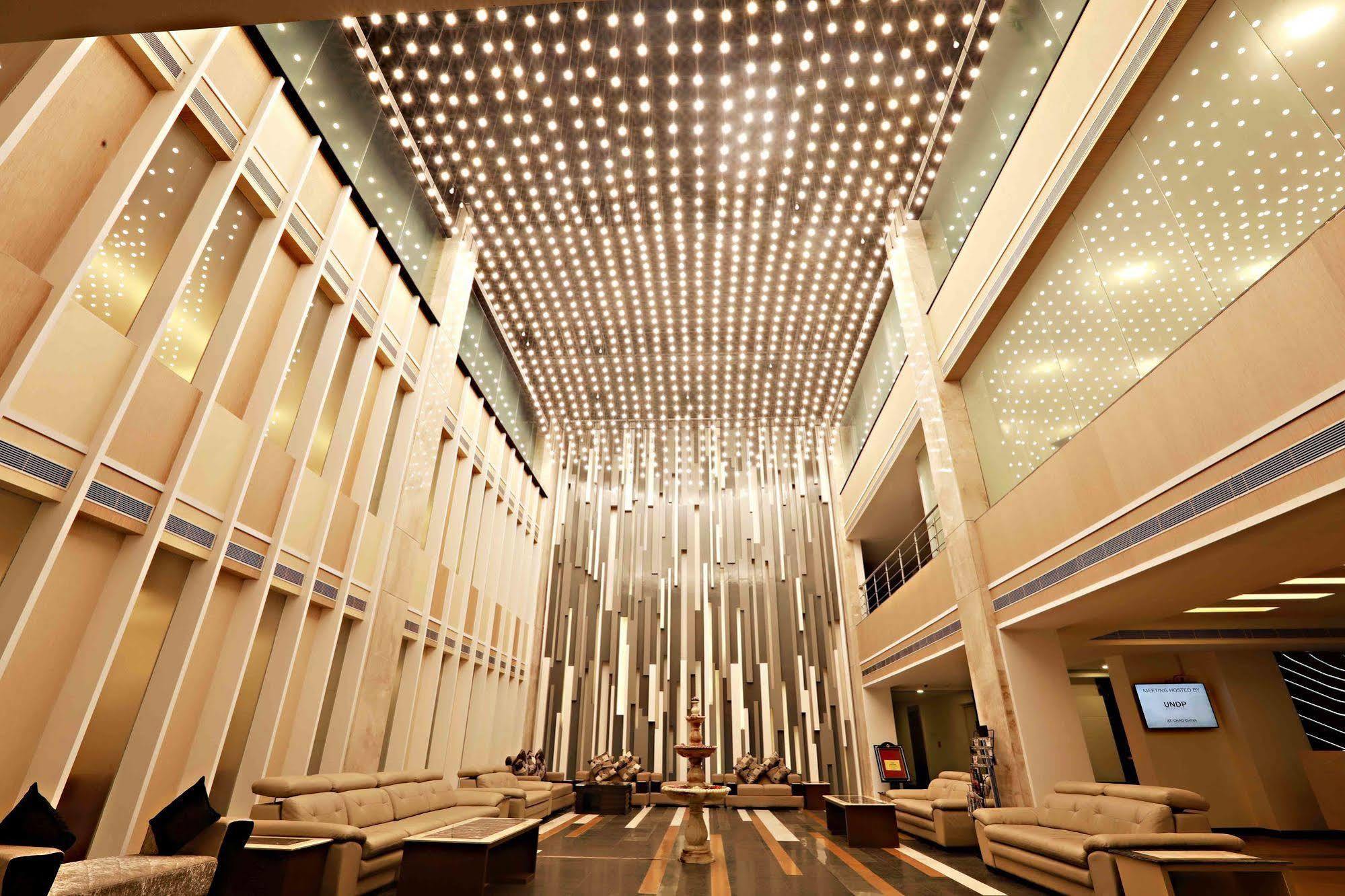 Hotel Patliputra Continental Patna  Exterior foto
